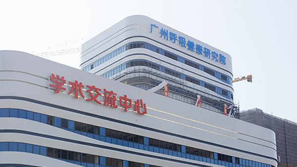 楼体大型发光字户外宣传效益-广州卓盛标识
